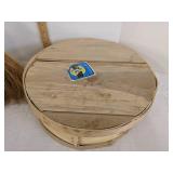 Wooden basket & hanging decor