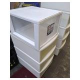 (4) Storage drawers