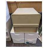 (5) Storage drawers