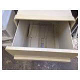 (5) Storage drawers