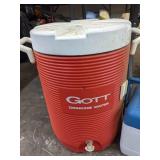 Gott drinking cooler & small cooler