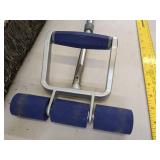 Gong brush, push broom head & hand roller wall paper