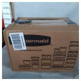 RUBBERMAID FOOD STORAGE CONTAINERS W/ TOP (8)