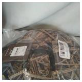 P000020990399 5 mm Hunting Neoprene Mossy Oak Shadow Grass Blades Dog Vest with Handle - Small