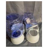 PET FOOD BOWLS WITH REFILLABLE CONTAINERS