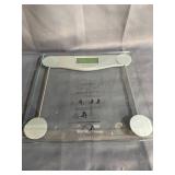 ETEKCITY WEIGHT SKALE (battery operated)