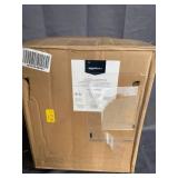 AMAZON BASICS 8 SHEET HIGH SECURITY MICRO CUT PAPER , CD , AND CREDIT CARD