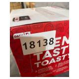 Dash Mini One-Slice Toaster Oven in Pink