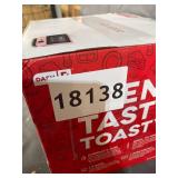 Dash Mini One-Slice Toaster Oven in Pink