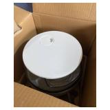 AMAZON BASICS HUMIDIFIER , NIGHT LIGHT AND AROMA DIFFUSER