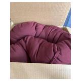 OUTDOOR SEATING CUSHION IN MAROON