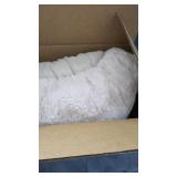 FLUFFY MEDIUM SIZE DOG BED BEIGE
