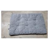 MidWest Homes for Pets Deluxe Dog Beds | Super Plush Dog & Cat Beds Ideal for Dog Crates | Machine Wash & Dryer Friendly, 1-Year Warranty