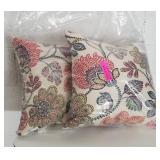 Blazing Needles 17-inch Square Outdoor Throw Pillows (Set of 2)