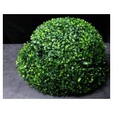 Set Of 4 Half Hedges 18"W