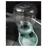 Petmate Pearl Replendish Cat and Dog Waterer With Microban, Silver, 2.5 Gal