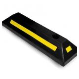 Tire Chalk Block Curb, 21 Inches