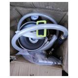 2gal/8l Stainless Steel Sprayer 3.3-inch Reinforced Hose Fan Tip Ground Cleaning