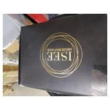 ISEE Hair Short Bob Wigs 13x4 Straight Human Hair Lace Front Wigs 150% Density Pre Plucked Lace Frontal with Baby Hair 10 Inch