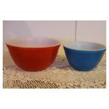 Vintage Pyrex Bowl Set in Primary Colors (colors are very bright)