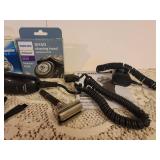 Norelco Electric Razor with Accessories (works)
