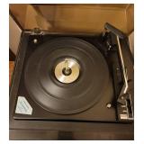 Juliette Automatic Changer Record Player and Speakers (unknown working condition)