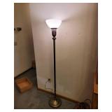 Floor lamp with 3 way light