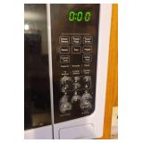 Kenmore 1100-Watt 1.2 Cu Ft Microwave