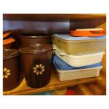 Vintage Tupperware (BRING YOUR OWN BOXES)