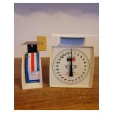 2 Vintage Kitchen Scales