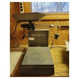 Vintage Fairbanks Morse Scale