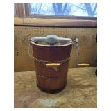 Vintage White Mountain Ice Cream Freezer