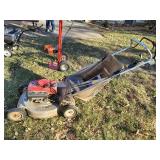 Honda HR214 Push Mower (needs work)