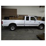 1997 Ford F250 4x4 Heavy Duty Diesel/ Low 109k Miles // Runs Drives