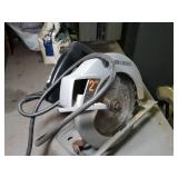 7.25" Black and Decker Circular Saw