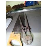 Long Single Handle Saw and Bolt Cutter