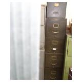 Metal 4 Drawer File Cabinet + 1