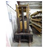 Hyster Space Saver Fork-Lift