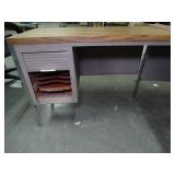 L - Shaper Wood and Metal Desk