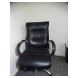 Nice Rolling Office Chair