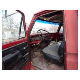 Ford F602 Farm Truck w/ Dump Bed