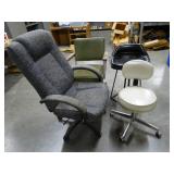 Metal magazine or newspaper rack