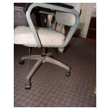 Lot of 2 Office Chairs