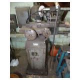 K O LEE UNIVERSAL B603 TOOL AND CUTTER GRINDER WITH DIAMOND WHEEL / TOOLING