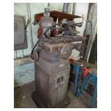 K O LEE UNIVERSAL B603 TOOL AND CUTTER GRINDER WITH DIAMOND WHEEL / TOOLING