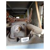 Old Bridgeport Vise