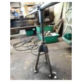 Metal Pipe Holder / Level - Bolted to Floor