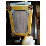 Micro-Me-Switch EX-AB // on Unknown Item