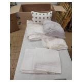 Urban Habitat King Size Duvet Cover Set 7 pc.