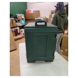 Carlisle PC300N08 Cateraide End-Loading Insulated Food Pan Carrier, 5 Pan Capacity, Forest Green